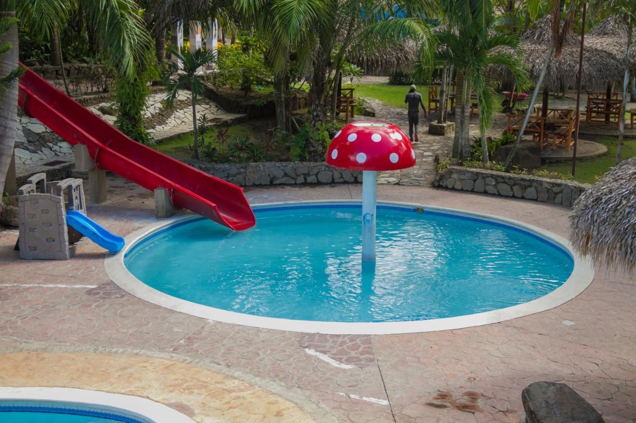 Hotel Colinas Del Rey Hato Mayor Del Rey Exterior photo